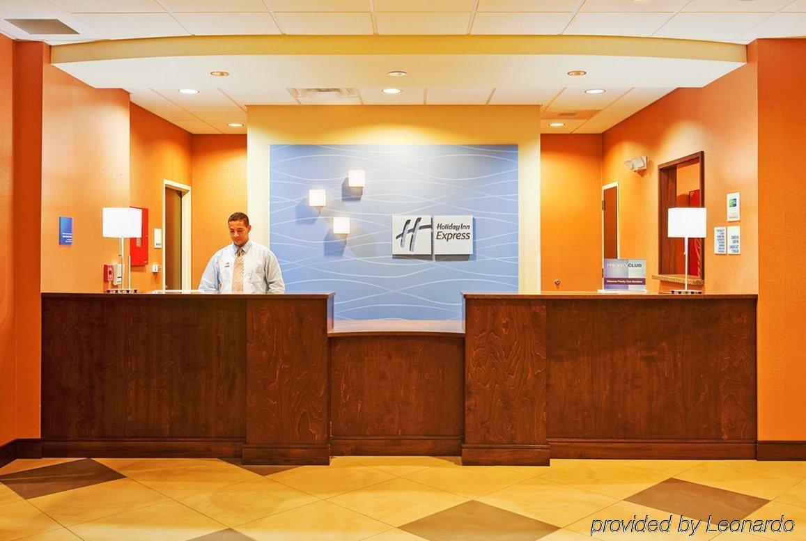 Holiday Inn Express & Suites Oak Ridge By Ihg Eksteriør billede