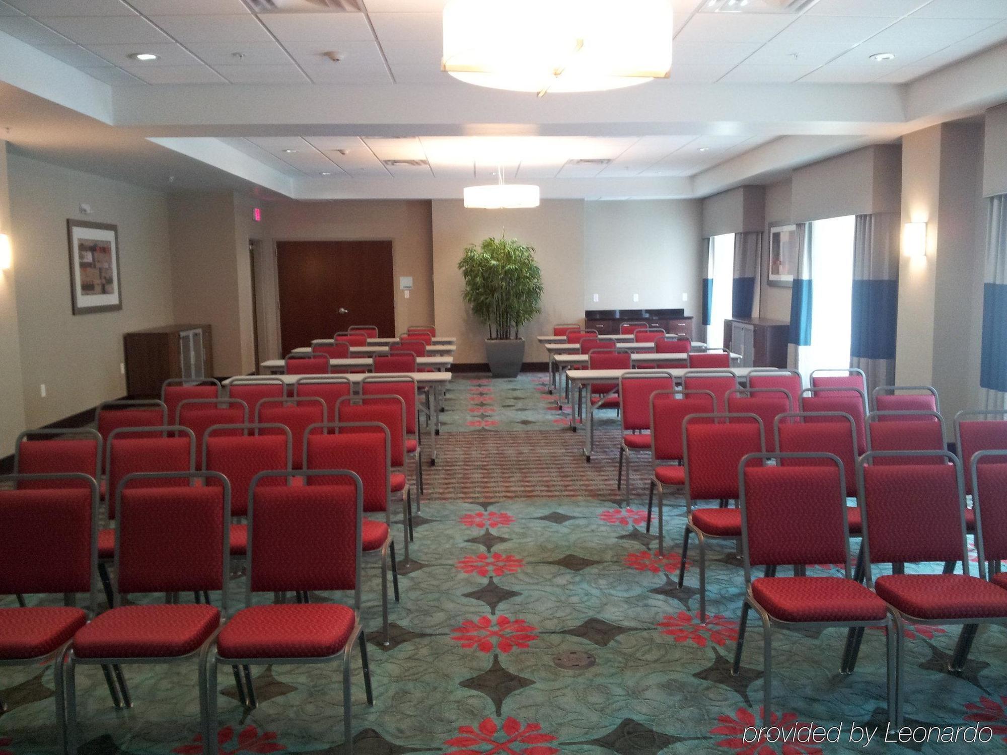 Holiday Inn Express & Suites Oak Ridge By Ihg Eksteriør billede